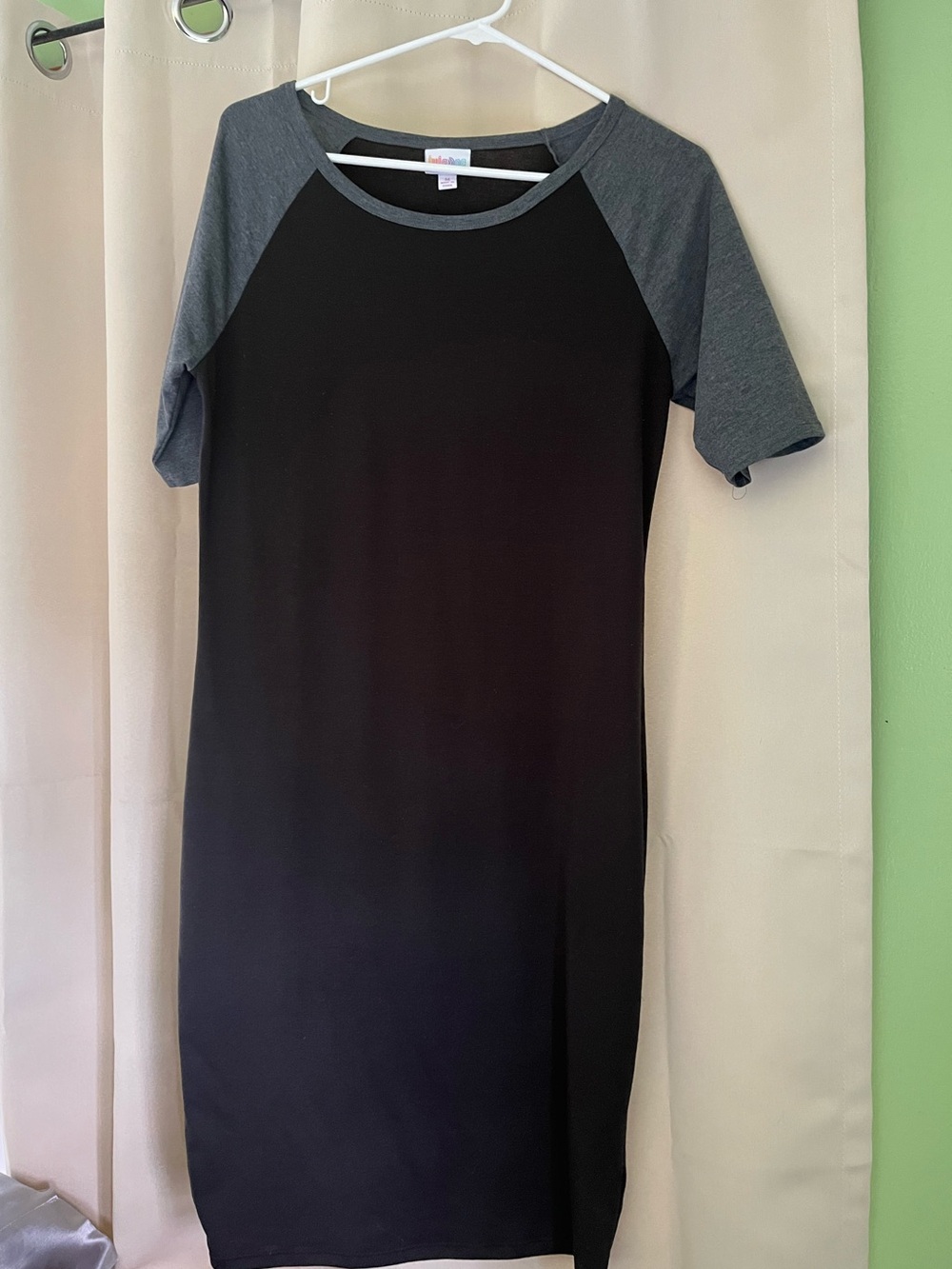 LuLaRoe Julia Dress **Size Medium** Color Black and Gray. Like new